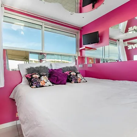 Senses At Sea Apartment